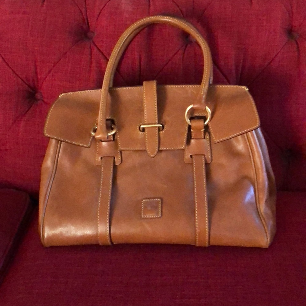 Dooney & Bourke EUC Bag